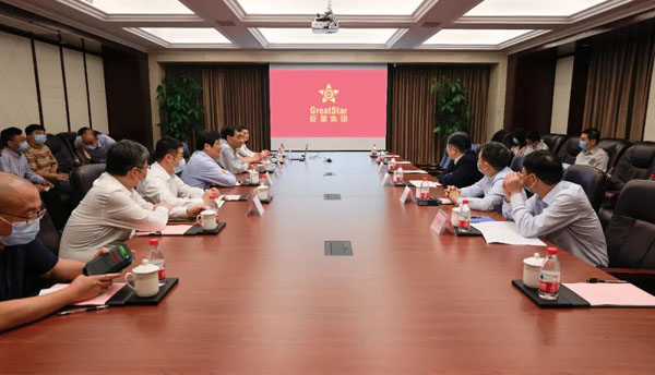杭州市委副書記、市長劉忻赴巨星控股集團(tuán)開展企業(yè)大走訪